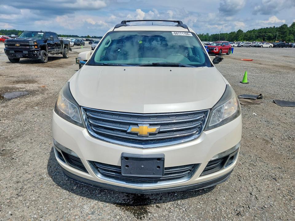 Продажа на аукционе авто 2015 Chevrolet Traverse, vin: 1GNKVHKD3FJ261979, номер лота: 60771106