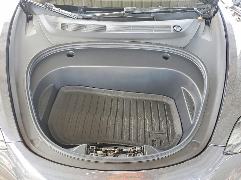 2023 Tesla Model 3 მანქანა იყიდება აუქციონზე, vin: 5YJ3E1EB1PF636338, აუქციონის ნომერი: 61801806