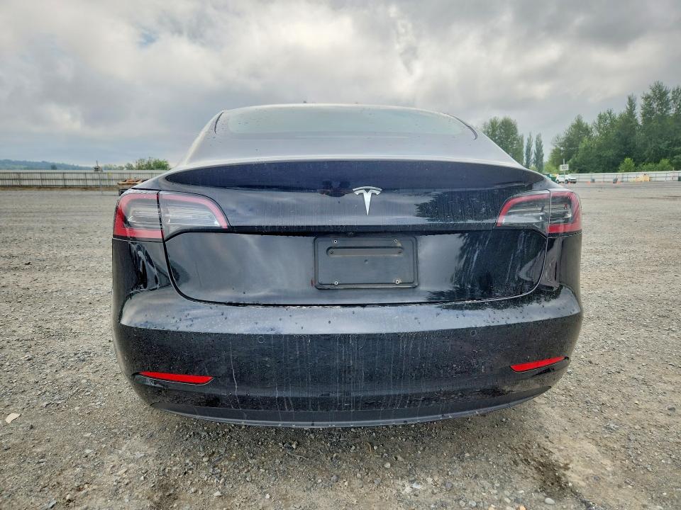 2022 Tesla Model 3 მანქანა იყიდება აუქციონზე, vin: 5YJ3E1EAXNF289614, აუქციონის ნომერი: 61360076