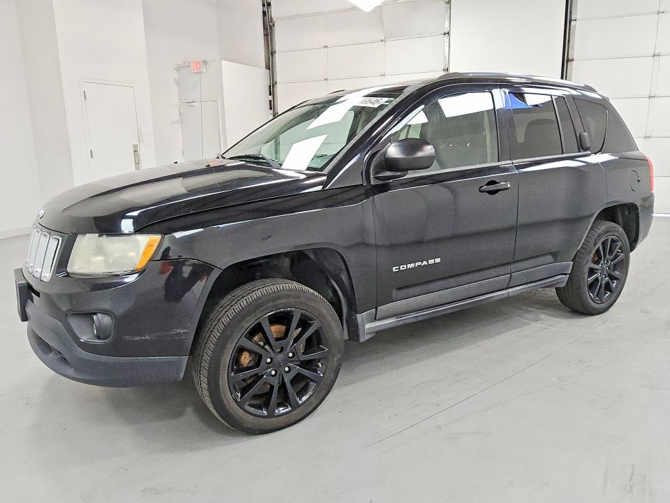62989646 :رقم المزاد ، 1C4NJDEB0CD621546 vin ، 2012 Jeep Compass مزاد بيع