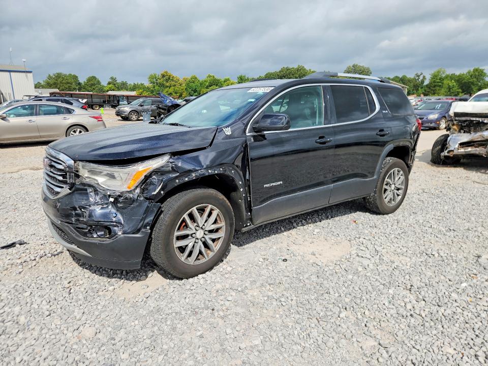 62257536 :رقم المزاد ، 1GKKNLLA7HZ113696 vin ، 2017 Gmc Acadia مزاد بيع