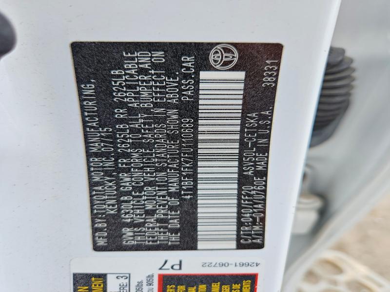 62431516 :رقم المزاد ، 4T1BF1FK7FU110689 vin ، 2015 Toyota Camry مزاد بيع