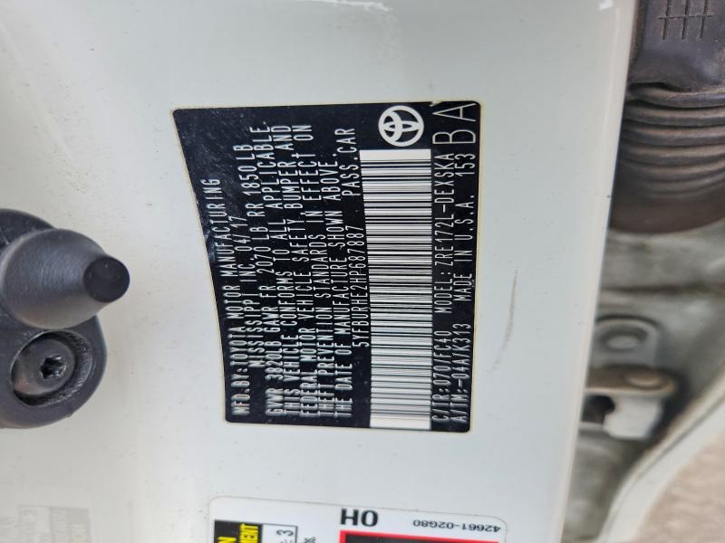 60206806 :رقم المزاد ، 5YFBURHE2HP687887 vin ، 2017 Toyota Corolla مزاد بيع