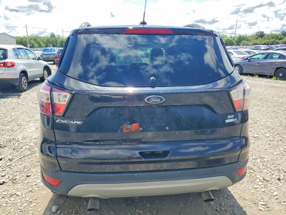 Продаж на аукціоні авто 2018 Ford Escape, vin: 1FMCU9GD2JUB01528, номер лоту: 63300796