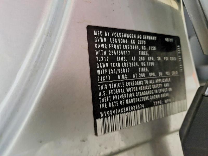 61516926 :رقم المزاد ، WVGSV7AX8HK039574 vin ، 2017 Volkswagen Tiguan مزاد بيع
