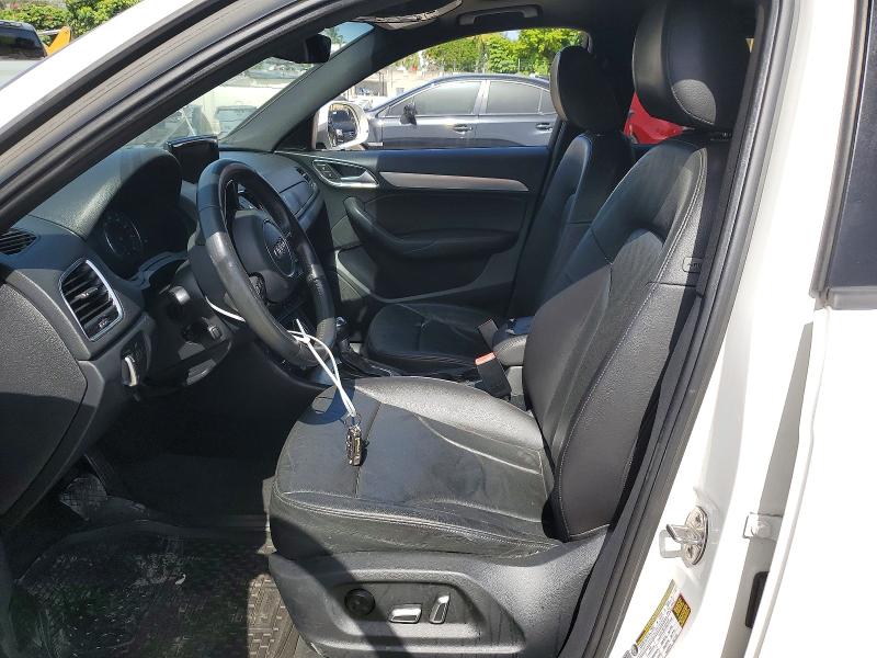 61159516 :رقم المزاد ، WA1BCCFS9JR014593 vin ، 2018 Audi Q3 مزاد بيع