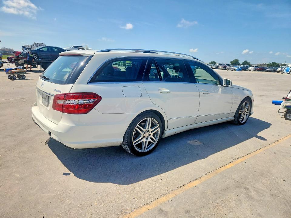 Aukcja sprzedaży 2011 Mercedes-benz E, vin: WDDHH8HB5BA218924, numer aukcji: 62523436