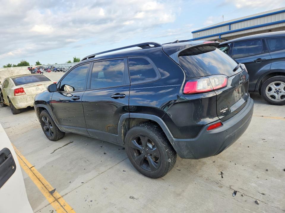 61864586 :رقم المزاد ، 1C4PJMLB5MD101078 vin ، 2021 Jeep Cherokee مزاد بيع