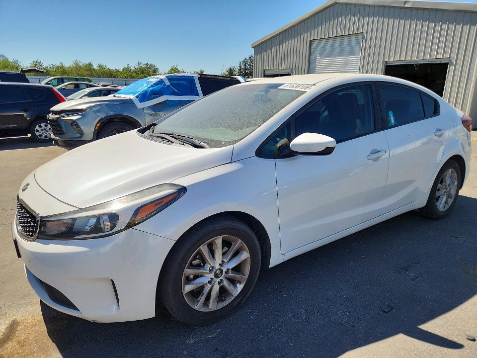 Auction sale of the 2017 Kia Forte, vin: 3KPFL4A71HE013024, lot number: 61636106