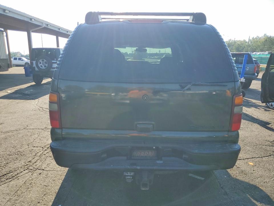 Продажа на аукционе авто 2002 Chevrolet Tahoe, vin: 1GNEK13Z32R140985, номер лота: 61880266