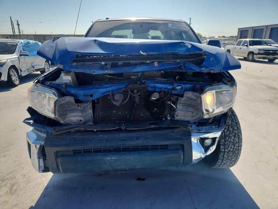 2017 Toyota Tundra მანქანა იყიდება აუქციონზე, vin: 5TFEM5F10HX112016, აუქციონის ნომერი: 62826176