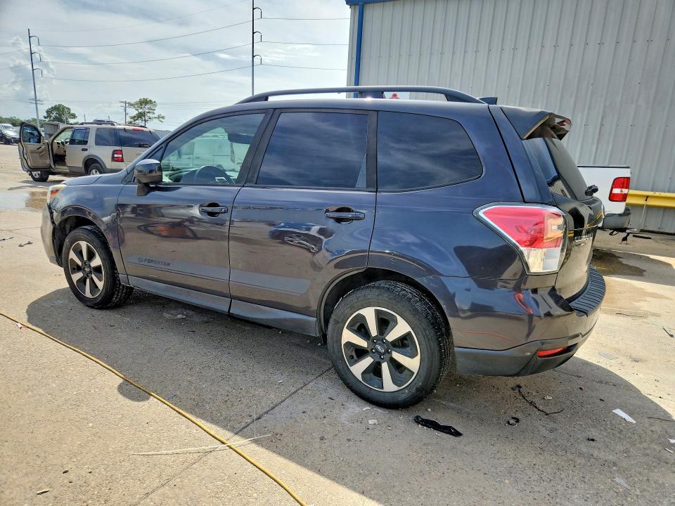 Продаж на аукціоні авто 2017 Subaru Forester, vin: JF2SJAGC1HH546915, номер лоту: 61320946