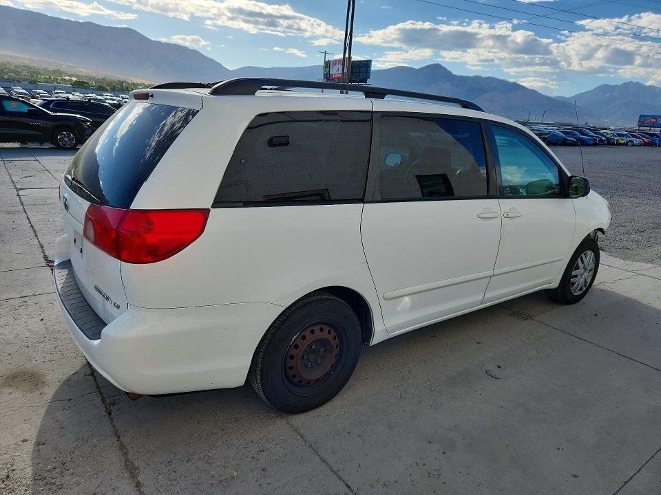 60171126 :رقم المزاد ، 5TDZK23C18S178382 vin ، 2008 Toyota Sienna مزاد بيع