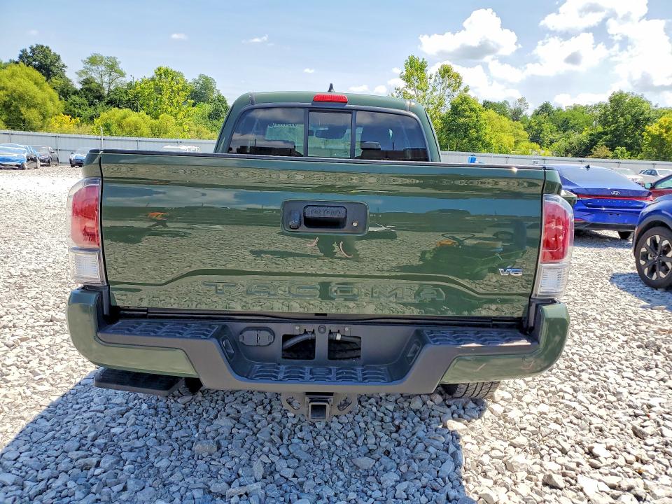 60948736 :رقم المزاد ، 3TYSZ5AN8NT059621 vin ، 2022 Toyota Tacoma مزاد بيع