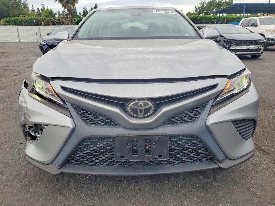 Aukcja sprzedaży 2018 Toyota Camry, vin: 4T1B11HK8JU658253, numer aukcji: 60608316
