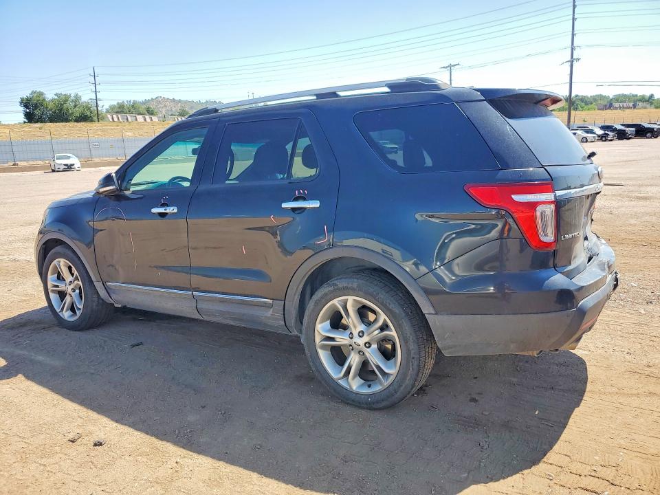 61180206 :رقم المزاد ، 1FM5K8F83FGB33116 vin ، 2015 Ford Explorer مزاد بيع