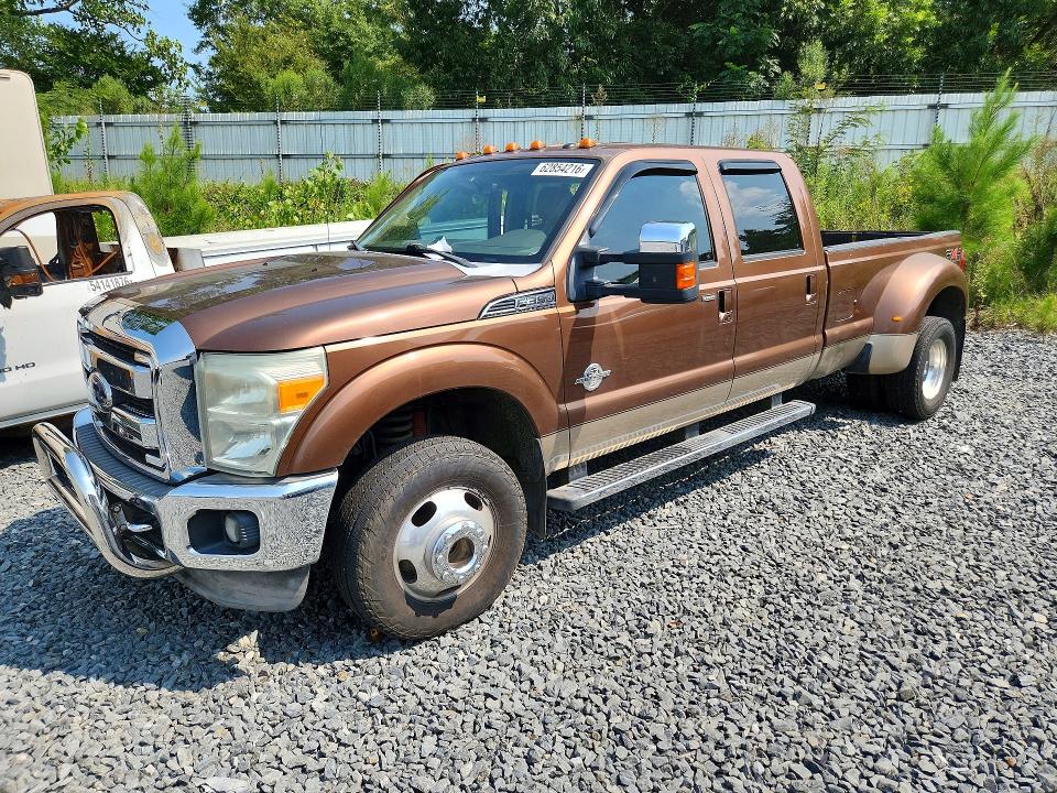 62854216 :رقم المزاد ، 1FT8W3DT8BEB12302 vin ، 2011 Ford F350 مزاد بيع