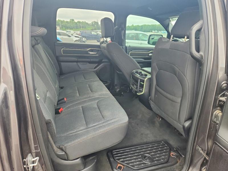 62272626 :رقم المزاد ، 1C6RREFT3NN120002 vin ، 2022 Ram 1500 مزاد بيع