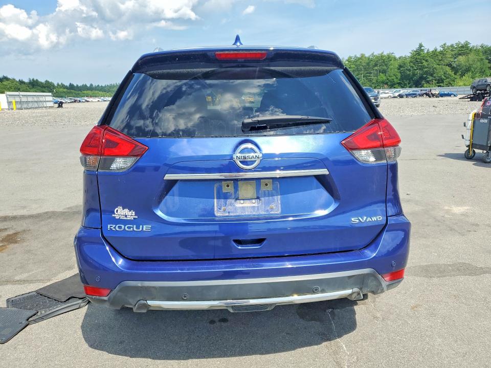 Продаж на аукціоні авто 2020 Nissan Rogue, vin: JN8AT2MV4LW111590, номер лоту: 61119526