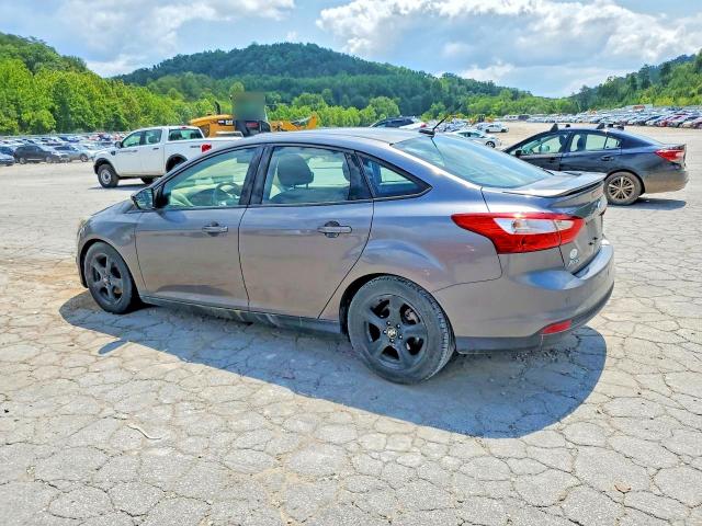 2014 Ford Focus მანქანა იყიდება აუქციონზე, vin: 1FADP3F2XEL425809, აუქციონის ნომერი: 62546966