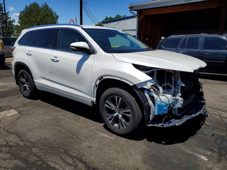 Продажа на аукционе авто 2016 Toyota Highlander, vin: 5TDJKRFH2GS267258, номер лота: 59330336