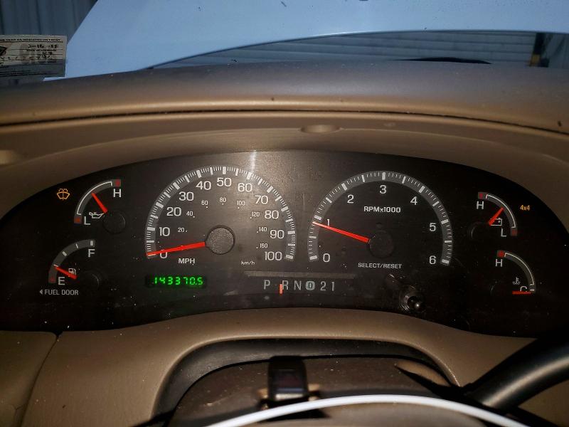 2000 Ford Expedition მანქანა იყიდება აუქციონზე, vin: 1FMPU18L1YLC35746, აუქციონის ნომერი: 61864576