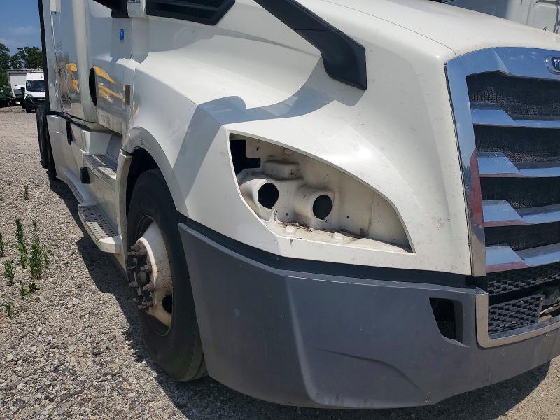 59312556 :رقم المزاد ، 3AKJHHDR6JSJR1263 vin ، 2018 Freightliner Cascadia 126 مزاد بيع