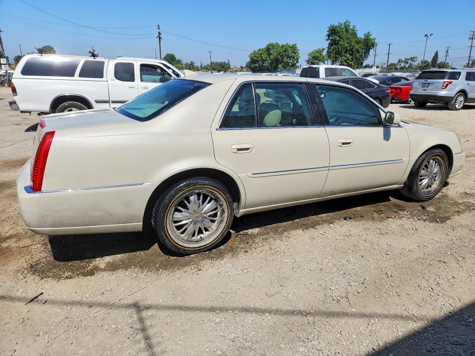 2010 Cadillac Dts მანქანა იყიდება აუქციონზე, vin: 1G6KR5EY9AU125537, აუქციონის ნომერი: 59655026
