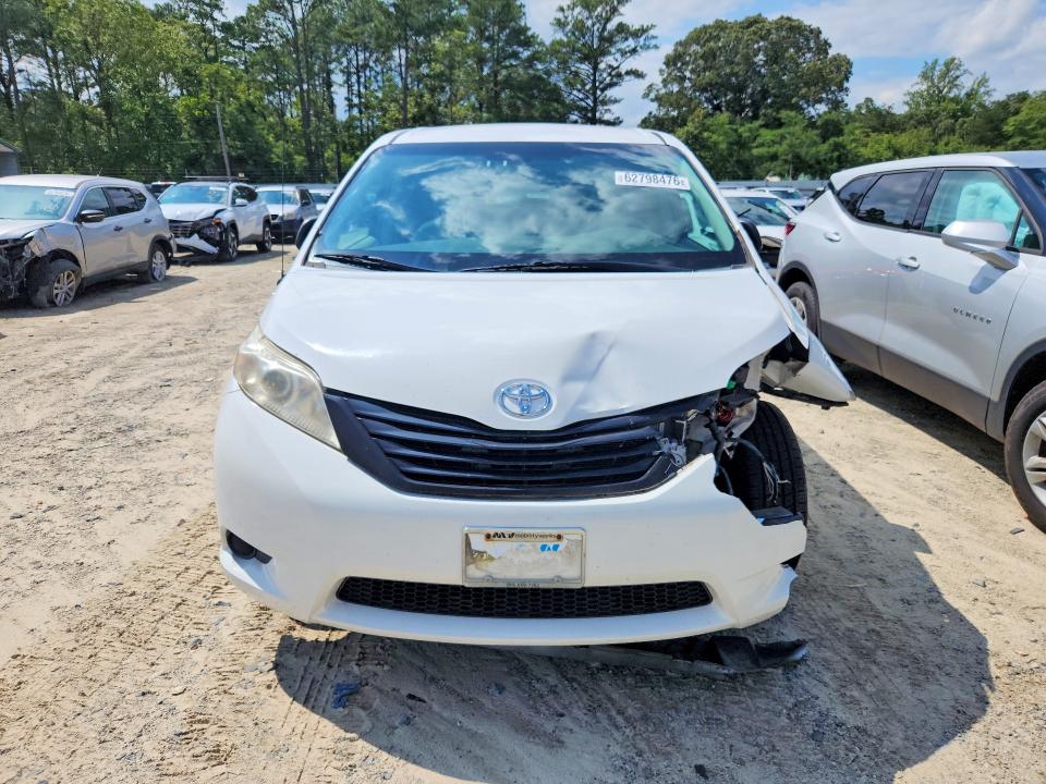 2012 Toyota Sienna მანქანა იყიდება აუქციონზე, vin: 5TDZK3DC7CS271484, აუქციონის ნომერი: 62798476