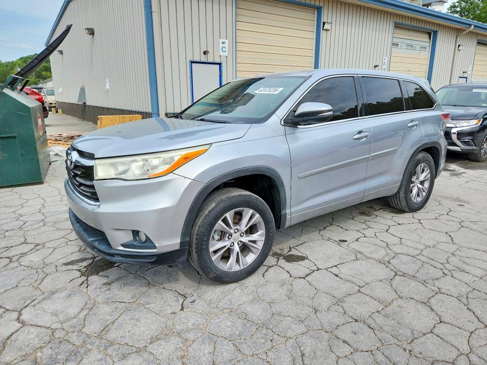 Продажа на аукционе авто 2014 Toyota Highlander, vin: 5TDZKRFH9ES023218, номер лота: 62475236