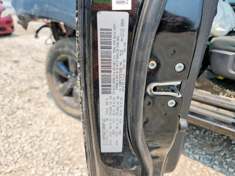 61396116 :رقم المزاد ، 1C6RR7KT6FS572689 vin ، 2015 Ram 1500 مزاد بيع