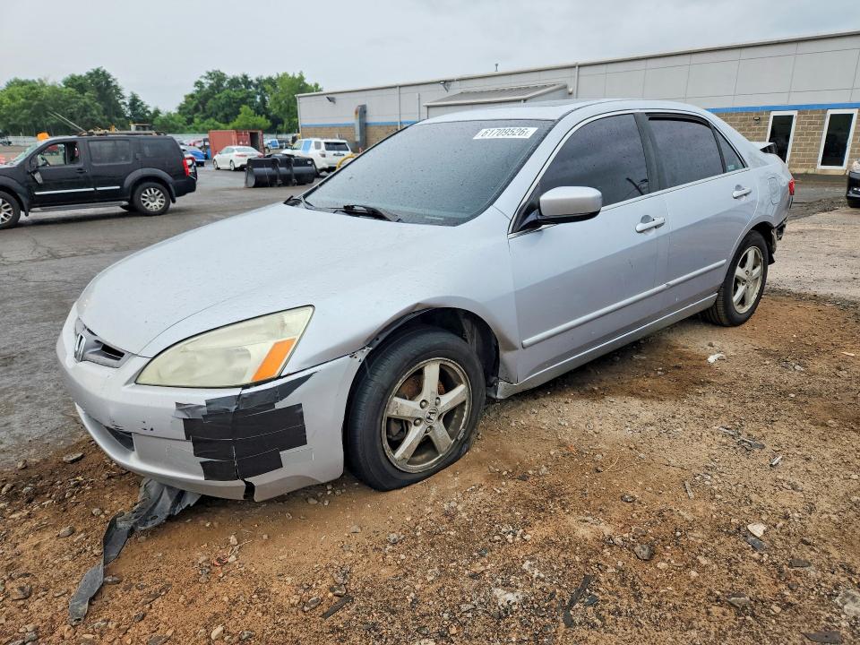 61709526 :رقم المزاد ، 1HGCM56855A036135 vin ، 2005 Honda Accord مزاد بيع