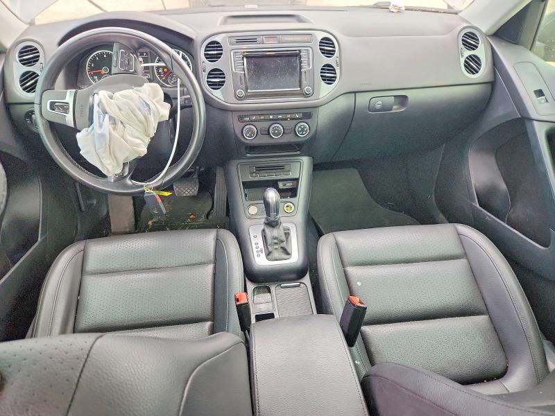 Продажа на аукционе авто 2016 Volkswagen Tiguan, vin: WVGAV7AX8GW575993, номер лота: 62202866