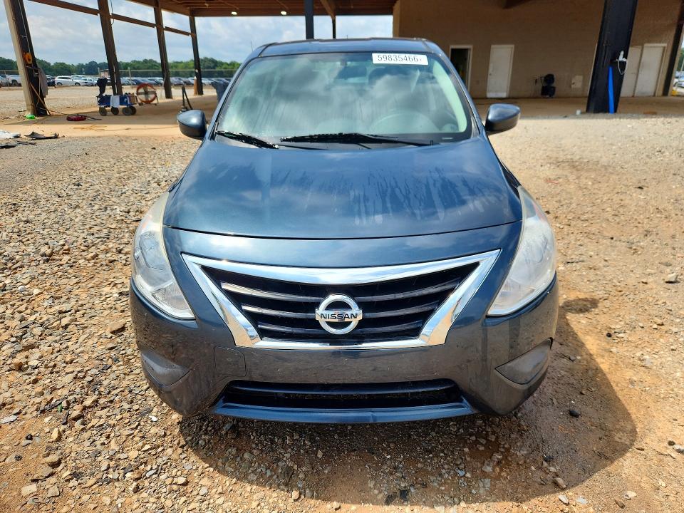 59835466 :رقم المزاد ، 3N1CN7AP4FL922420 vin ، 2015 Nissan Versa مزاد بيع