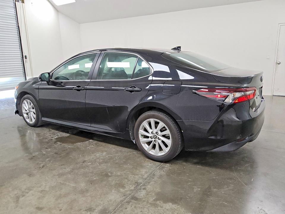 59105576 :رقم المزاد ، 4T1C11AK4RU869489 vin ، 2024 Toyota Camry مزاد بيع