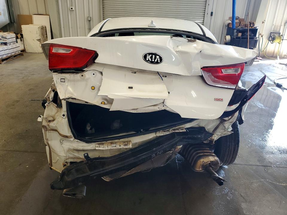 Продажа на аукционе авто 2015 Kia Optima, vin: KNAGM4A71F5555764, номер лота: 60899456