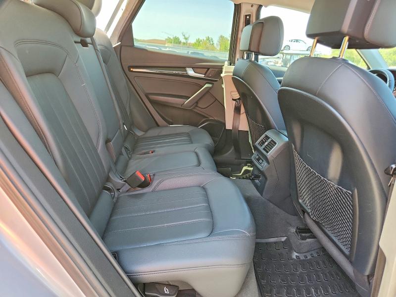 62108866 :رقم المزاد ، WA1BNAFY5J2162400 vin ، 2018 Audi Q5 مزاد بيع