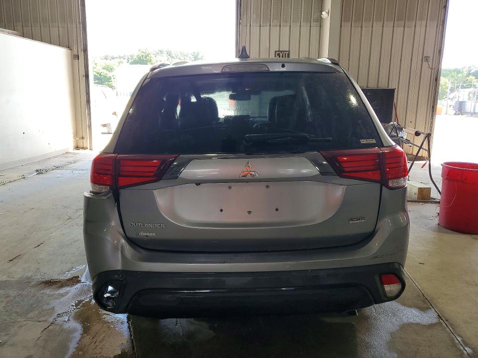 2020 Mitsubishi Outlander მანქანა იყიდება აუქციონზე, vin: JA4AZ3A32LZ015078, აუქციონის ნომერი: 62935306