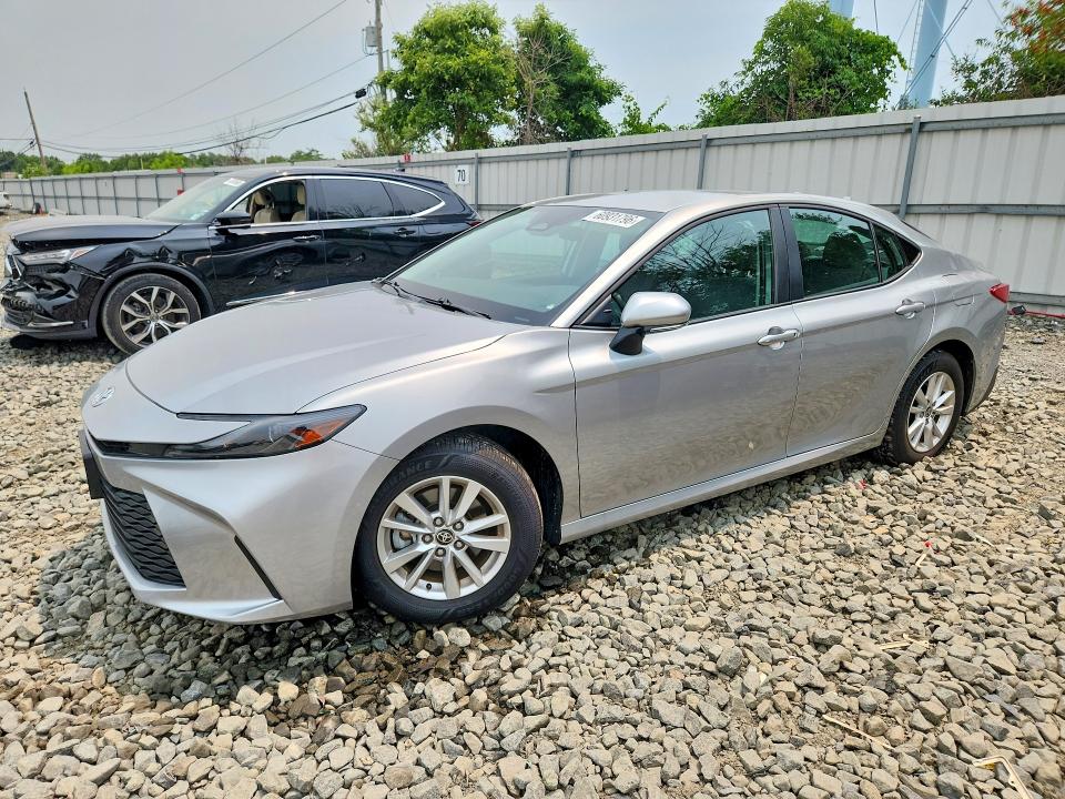 60931796 :رقم المزاد ، 4T1DBADK6SU033556 vin ، 2025 Toyota Camry مزاد بيع