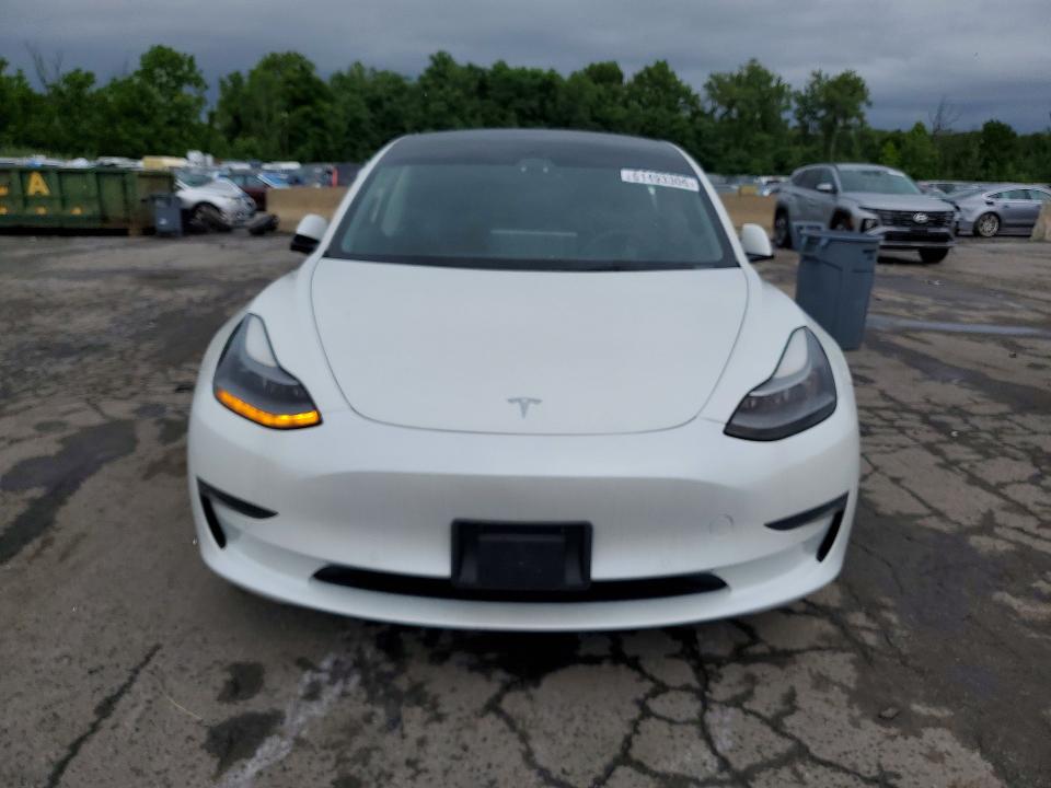 2022 Tesla Model 3 მანქანა იყიდება აუქციონზე, vin: 5YJ3E1EB2NF276154, აუქციონის ნომერი: 61493306