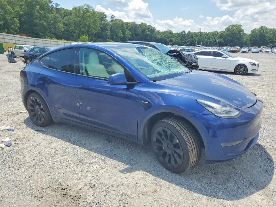 60120776 :رقم المزاد ، 5YJYGDEE0MF203231 vin ، 2021 Tesla Model Y مزاد بيع