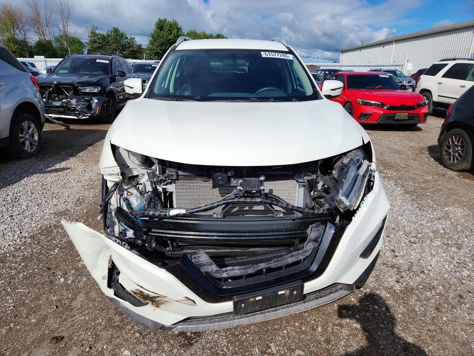2020 Nissan Rogue მანქანა იყიდება აუქციონზე, vin: 5N1AT2MT7LC743569, აუქციონის ნომერი: 61577286