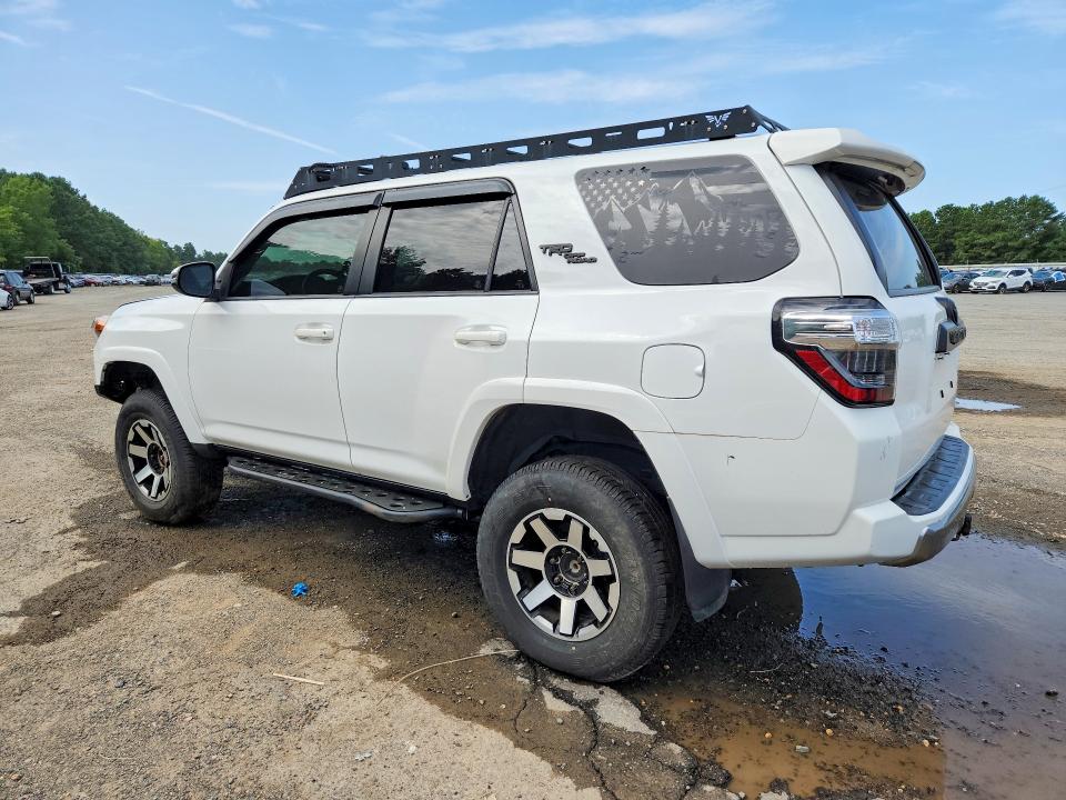 61532526 :رقم المزاد ، JTERU5JRXM5947606 vin ، 2021 Toyota 4runner مزاد بيع
