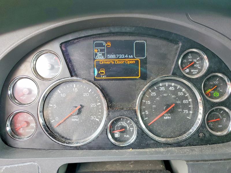 61726596 :رقم المزاد ، 1XKYDP9X7LJ311119 vin ، 2020 Kenworth Construction مزاد بيع