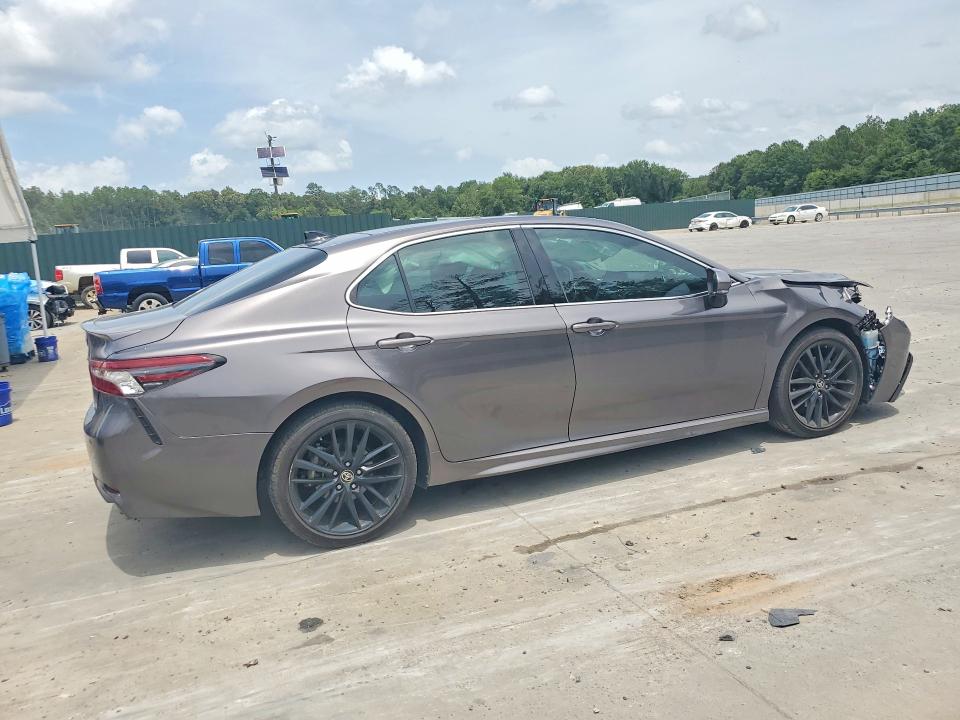 Продажа на аукционе авто 2021 Toyota Camry, vin: 4T1KZ1AK8MU058355, номер лота: 62007296