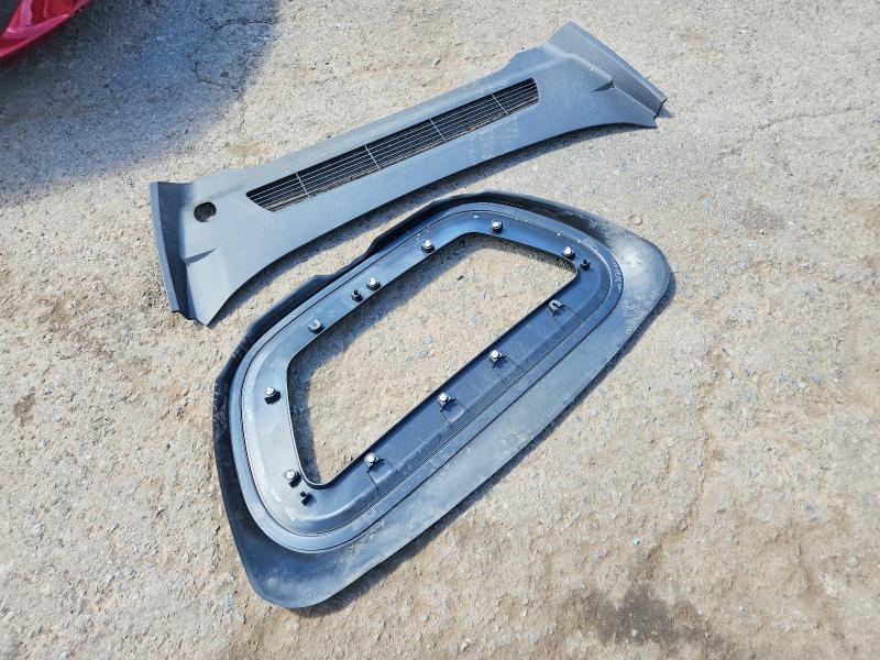 2024 Tesla Model Y მანქანა იყიდება აუქციონზე, vin: 7SAYGDEE6RA330234, აუქციონის ნომერი: 60186486