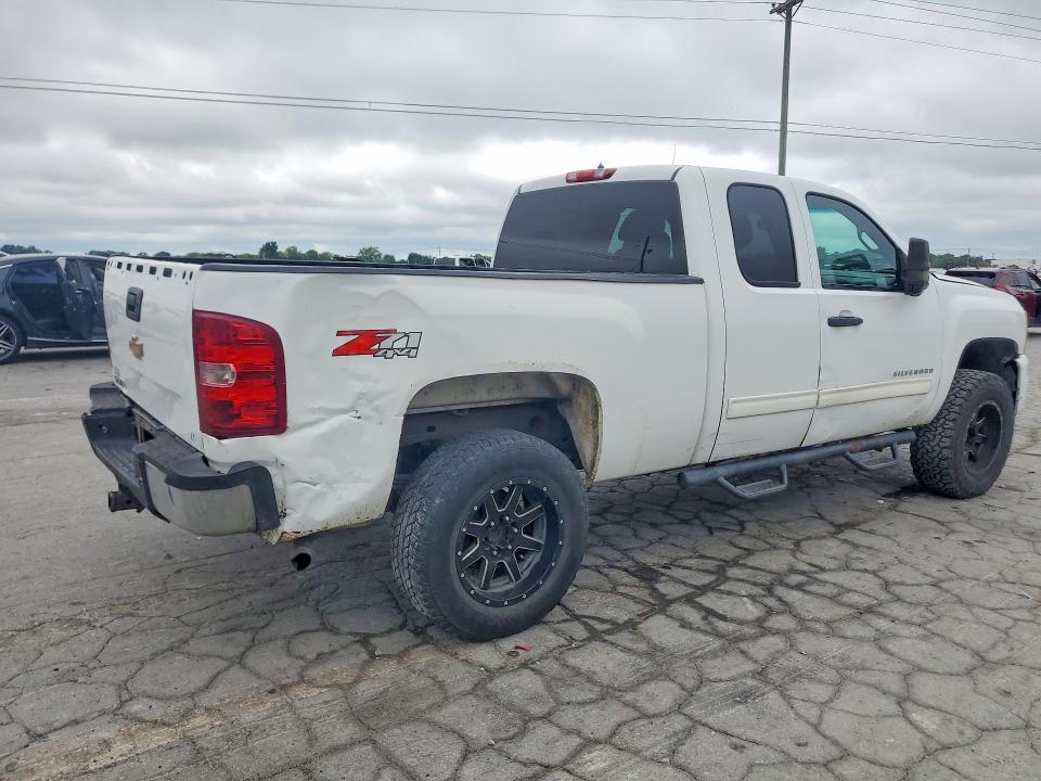 Продаж на аукціоні авто 2013 Chevrolet Silverado, vin: 1GCRKSE73DZ113557, номер лоту: 60984916