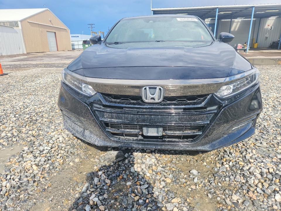 2019 Honda Accord მანქანა იყიდება აუქციონზე, vin: 1HGCV1E39KA018745, აუქციონის ნომერი: 60498546