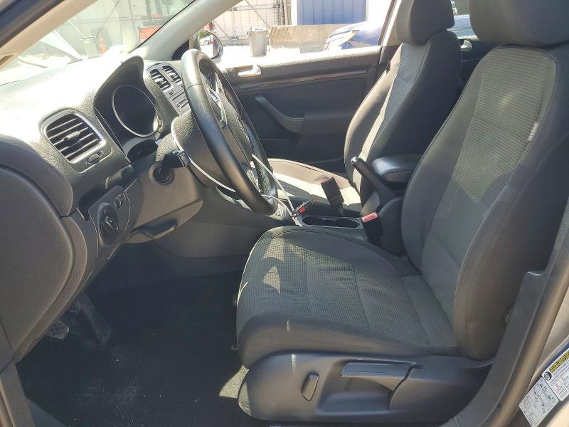 62316916 :رقم المزاد ، 3VWKP7AJ0DM694998 vin ، 2013 Volkswagen Jetta مزاد بيع