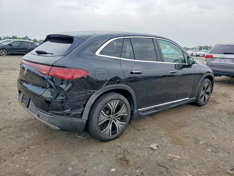 62595466 :رقم المزاد ، 4JGGM2BB9PA011141 vin ، 2023 Mercedes-benz Eqe Suv مزاد بيع